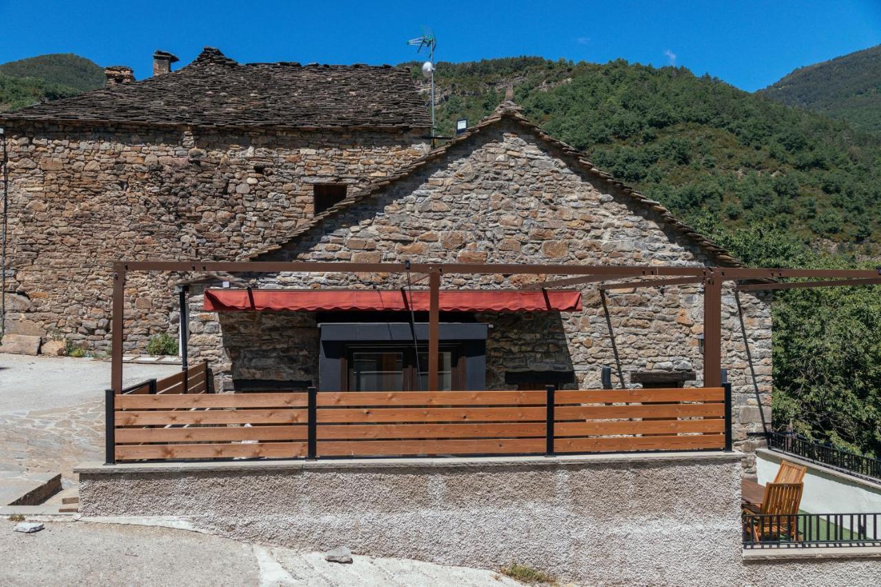 בית הארחה ברוטו 	La Borda De Chelis מראה חיצוני תמונה